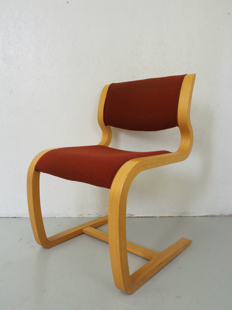 vintage<br> Magnus olesen cantilever chair (B)<br> Osaka store