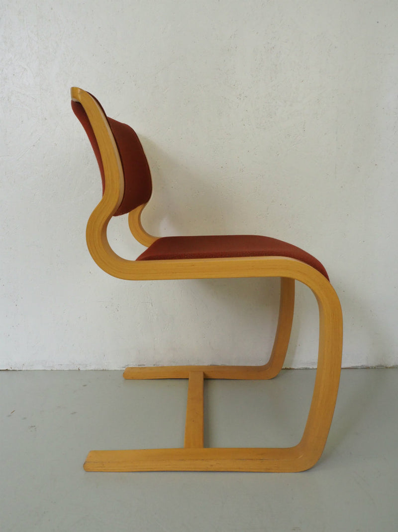 vintage<br> Magnus olesen cantilever chair (B)<br> Osaka store