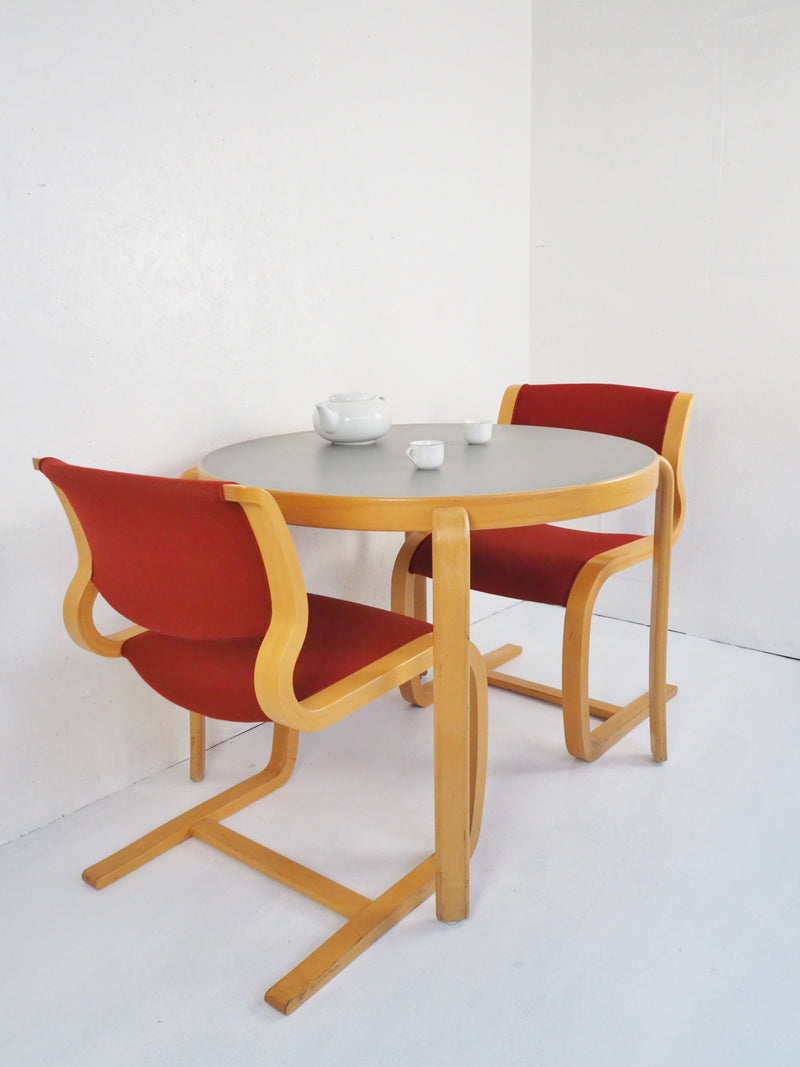 vintage<br> Magnus Olesen round dining table Sendagaya store