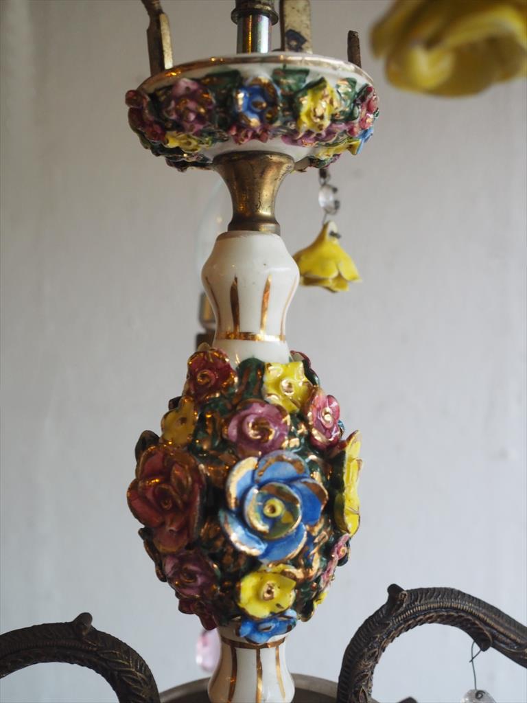 vintage<br> 5-light flower motif chandelier<br> Osaka store