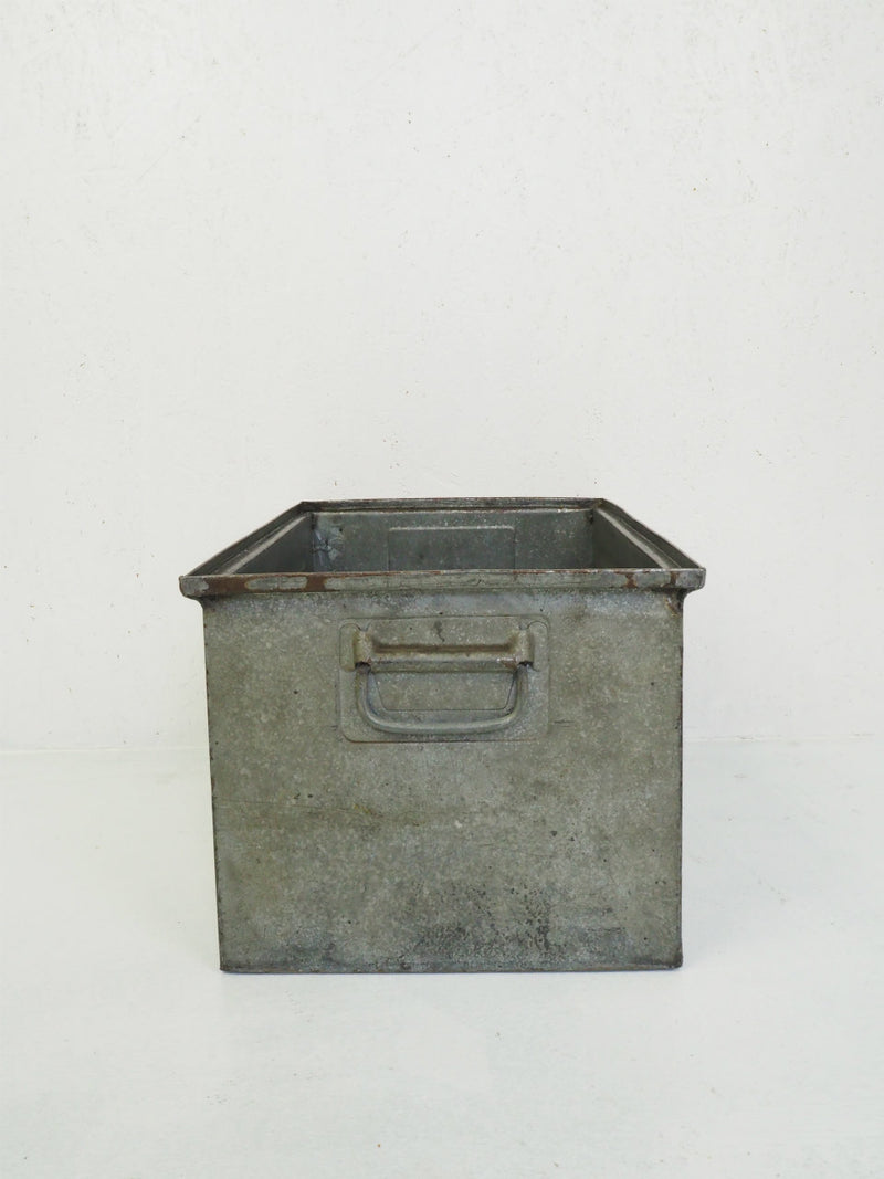 Vintage Iron Tool Box Sendagaya Store