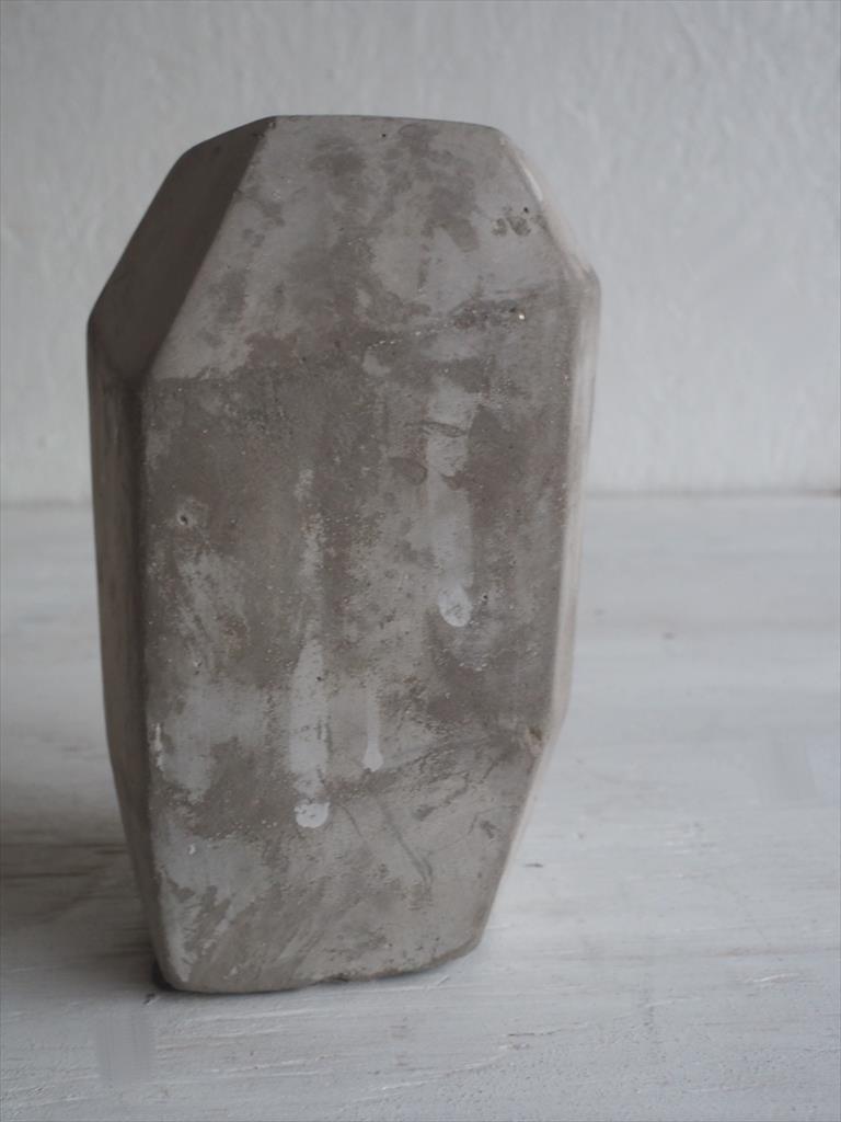 Vintage cement candle stand Osaka store