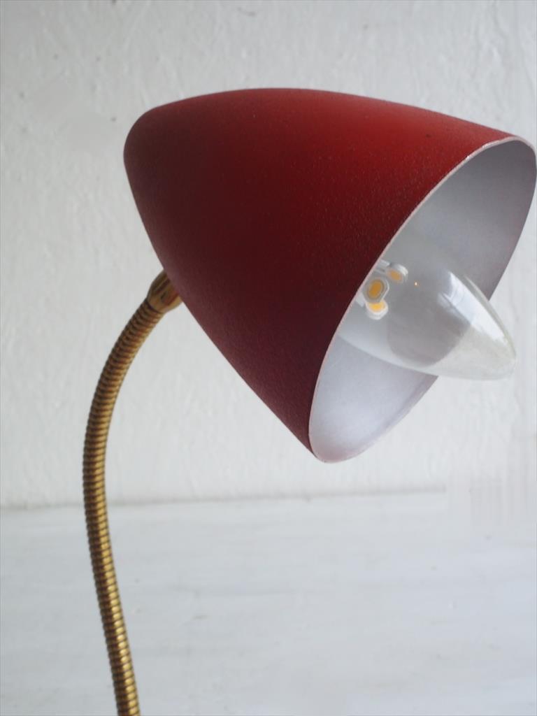 Vintage red paint table lamp Osaka store