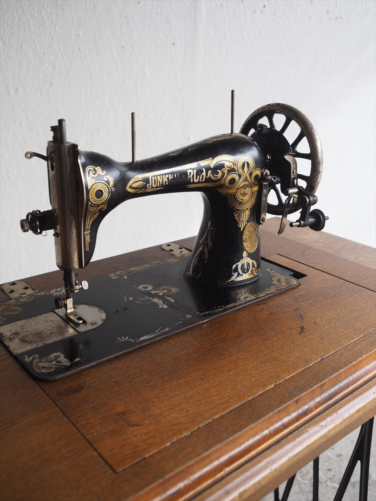 Vintage JUNKER &amp; RUH sewing machine table Osaka store