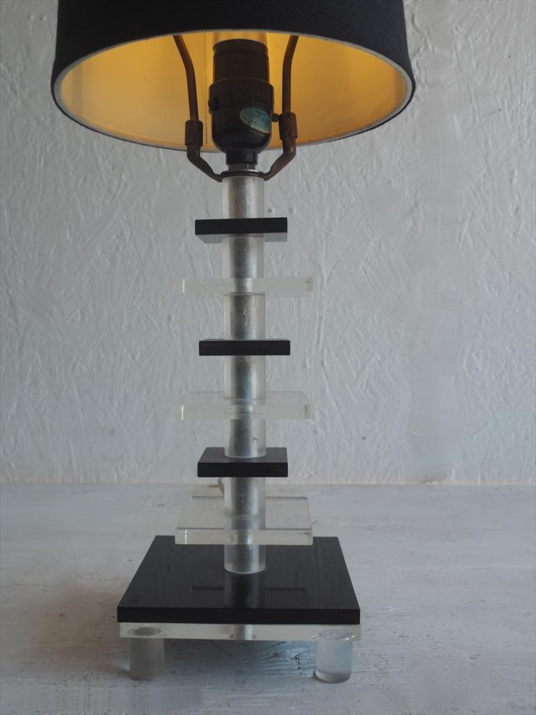 vintage acrylic base table lamp<br> Osaka store