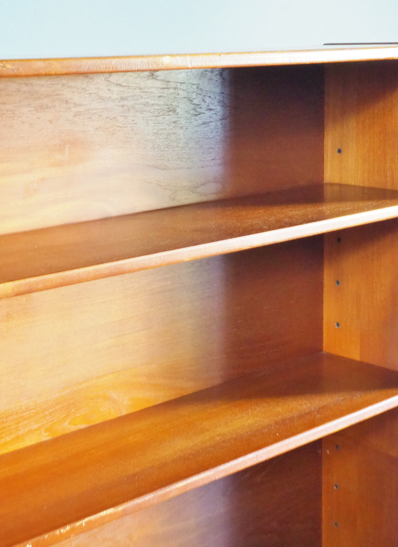 Teak wood shelf/cabinet vintage<br> Sendagaya store