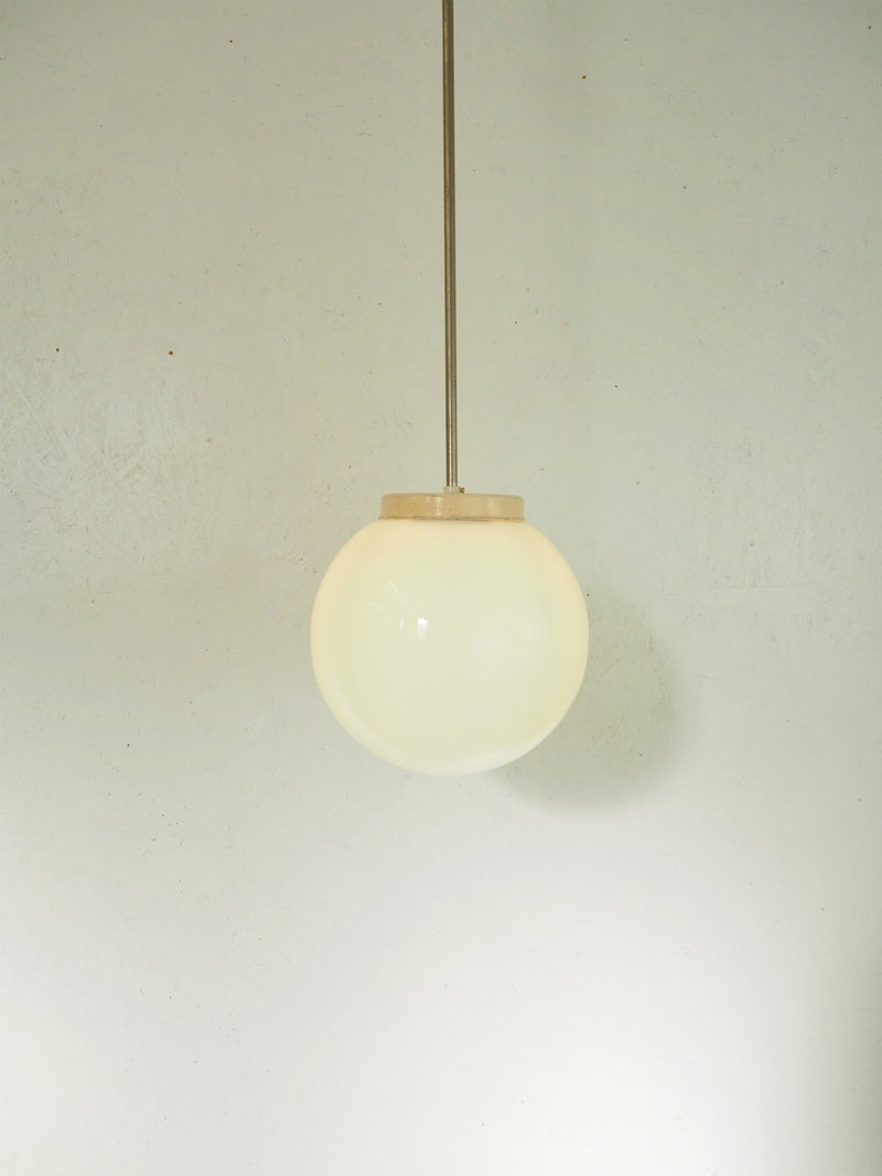 vintage<br> Milk glass pendant lamp Φ23cm<br> Sendagaya store