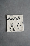 モロッコクッション/ベニワレン　40×40<br>大和店 - ヴィンテージ SHARK ATTACK