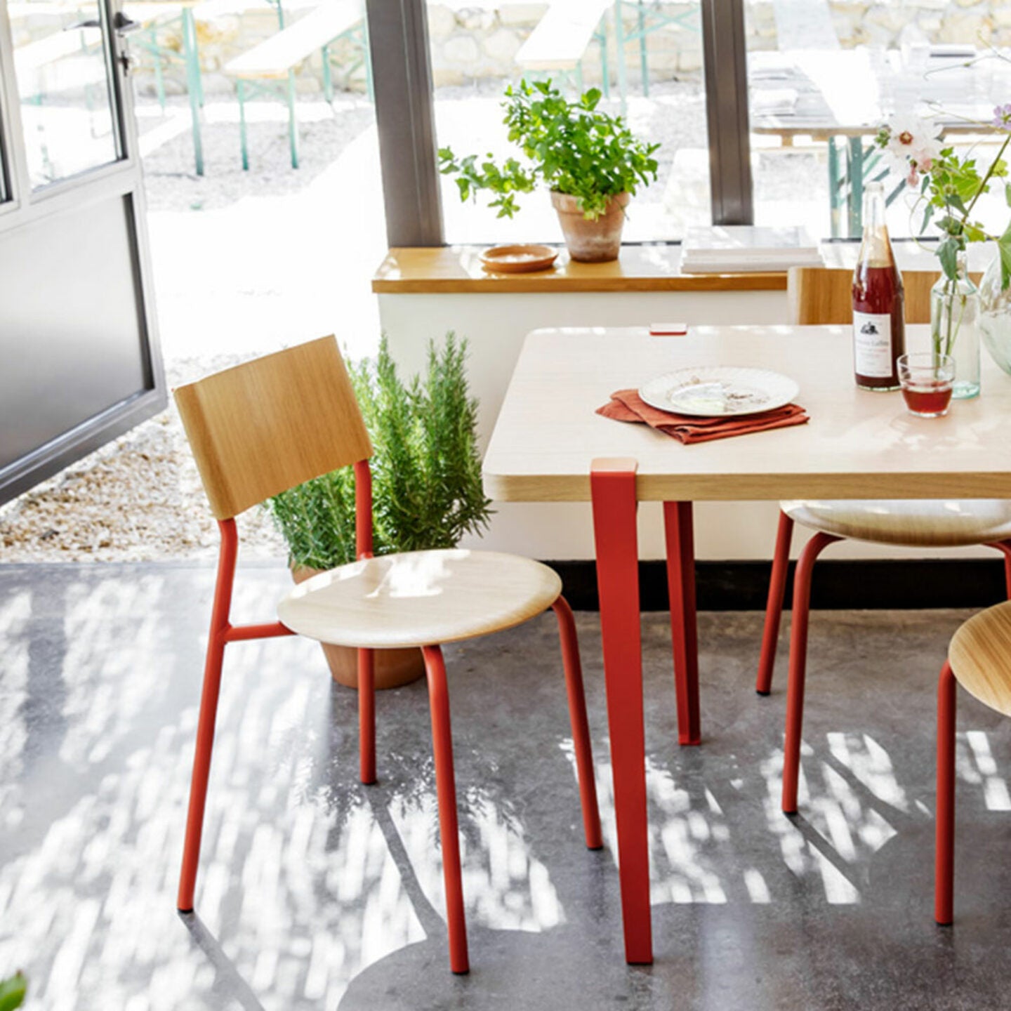 TIPTOE <br>Table and desk leg – 75 cm <br>TERRACOTTA RED <br>大和店・cerote antiques - ヴィンテージ SHARK ATTACK