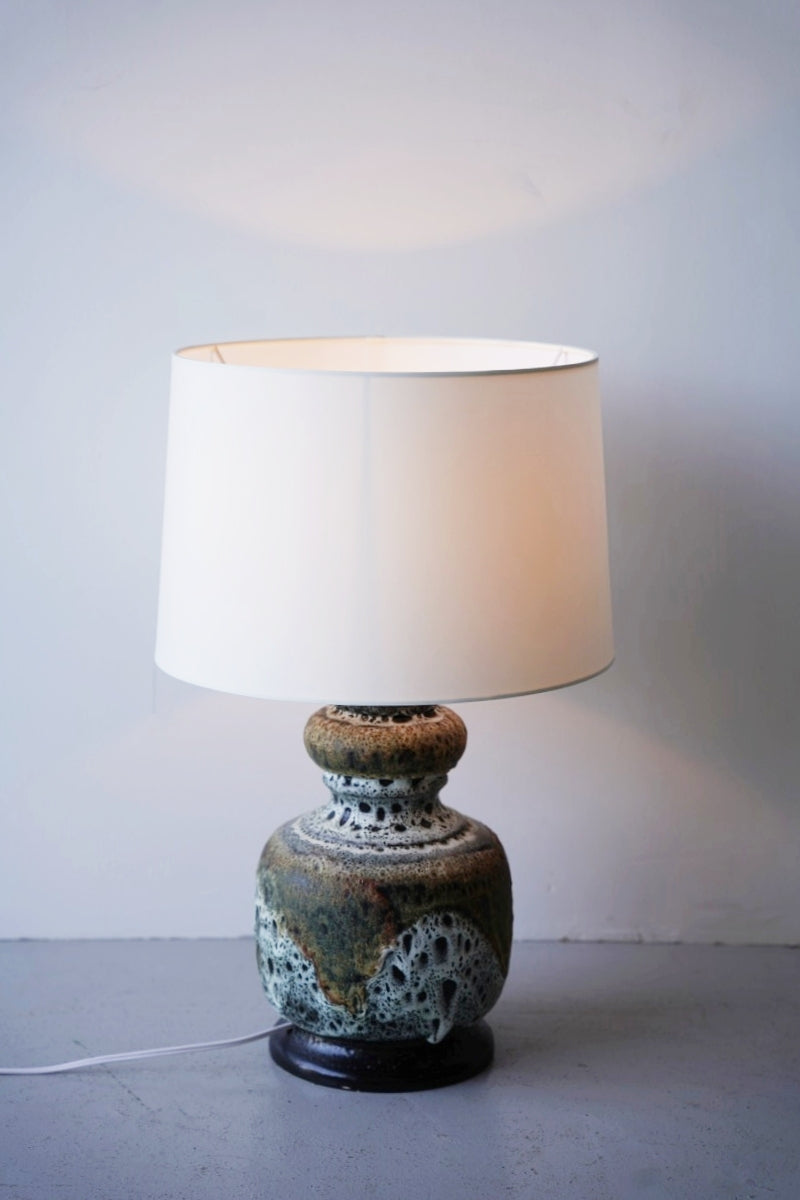 Vintage ceramic base table lamp (A)<br> Yamato store HOLD