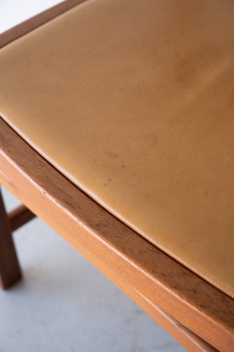 Teak wood x leather dining chair<br> vintage<br>