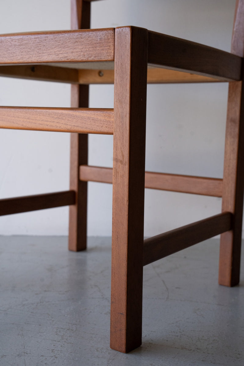 Teak wood x leather dining chair<br> vintage<br>